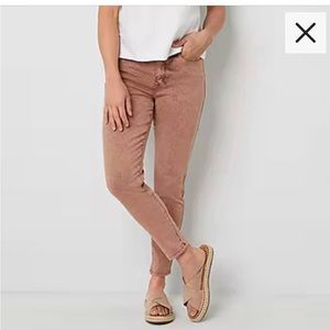 ANA High Rise Ankle Skinny Jeans. Women’s size 10. Brown Clay Acid Wash. NWT